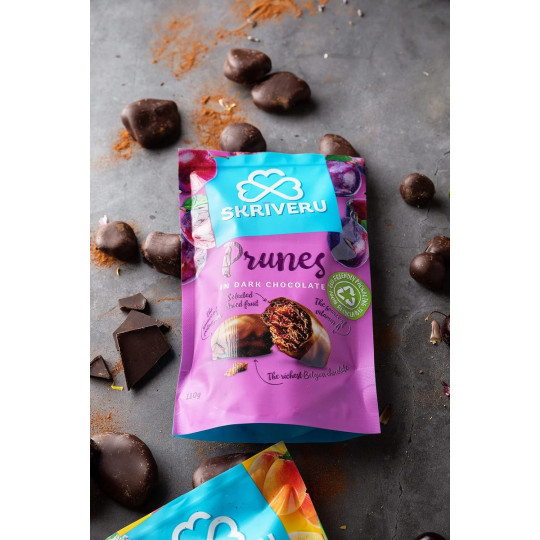 Skrīveru Prunes in Dark Chocolate 110g